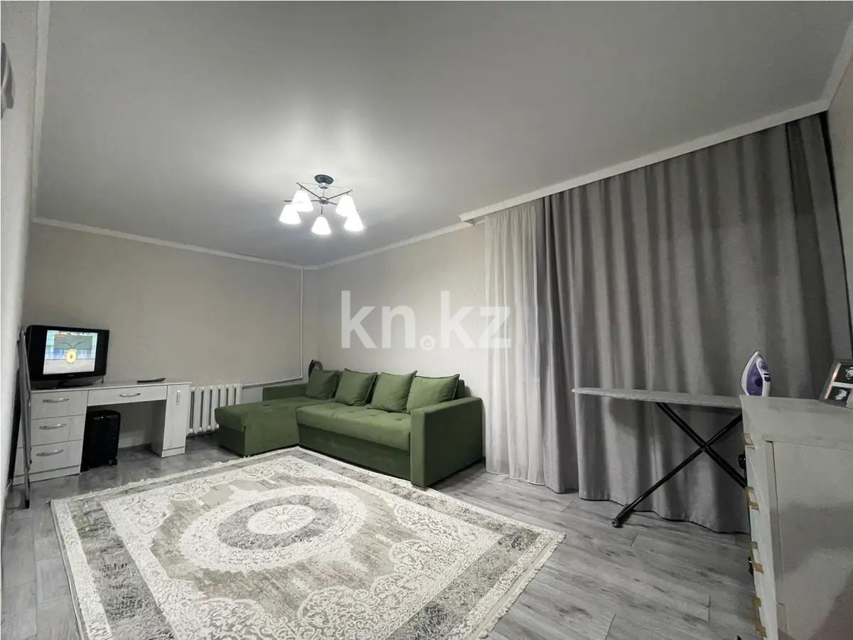 Продажа 2-комнатной квартиры, 42 м², мкр-н 13, дом  7 - Продажа  двухкомнатных квартир в Караганде без посредников с фото фото 1 из 5