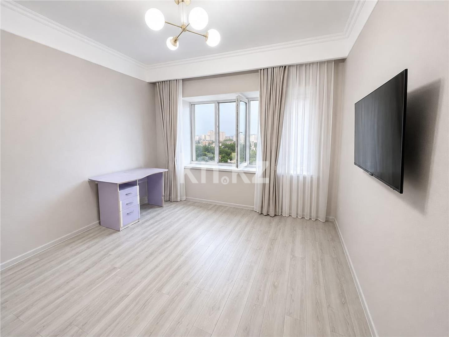 Продажа 1-комнатной квартиры, 47 м² в Караганде
