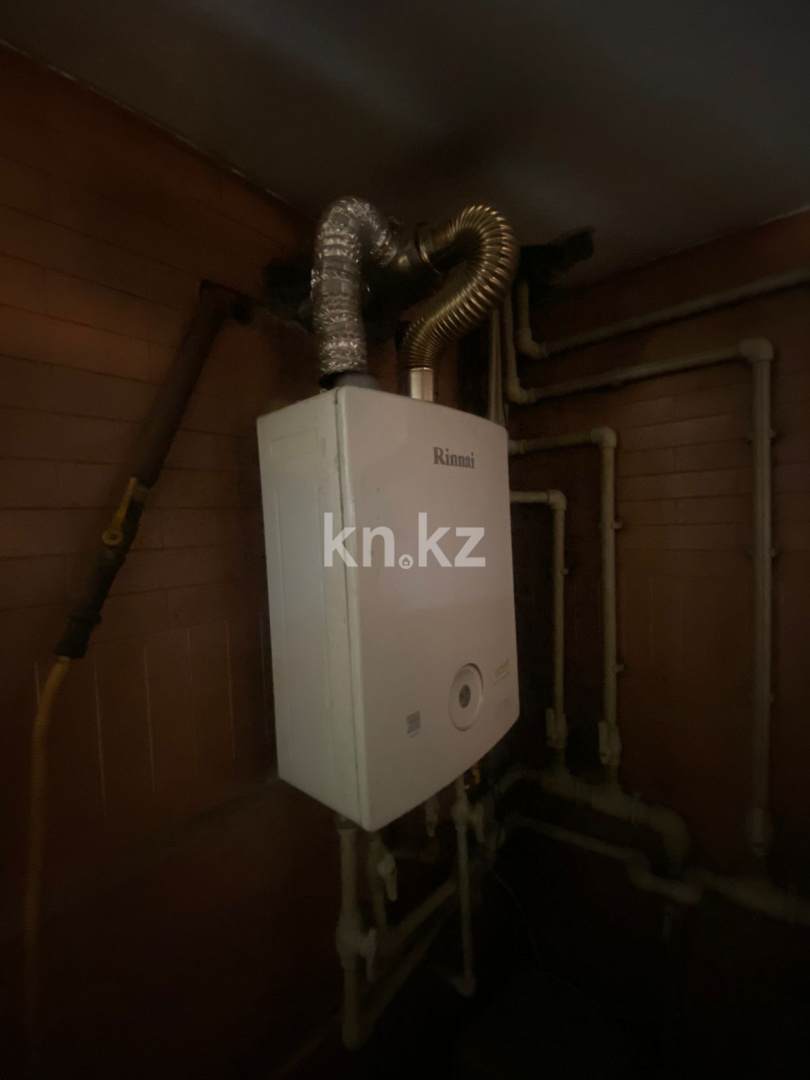 Продажа 6-комнатного дома, 284 м² - Продажа пятикомнатных и более домов, коттеджей в Алматы фото 6 из 14