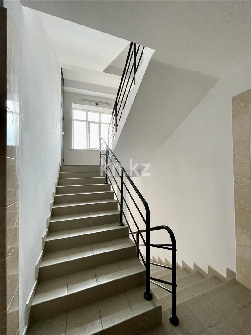 Продажа 7-комнатной квартиры, 178 м², мкр-н Гульдер-1 - Продажа  пятикомнатных квартир в Караганде фото 35 из 37