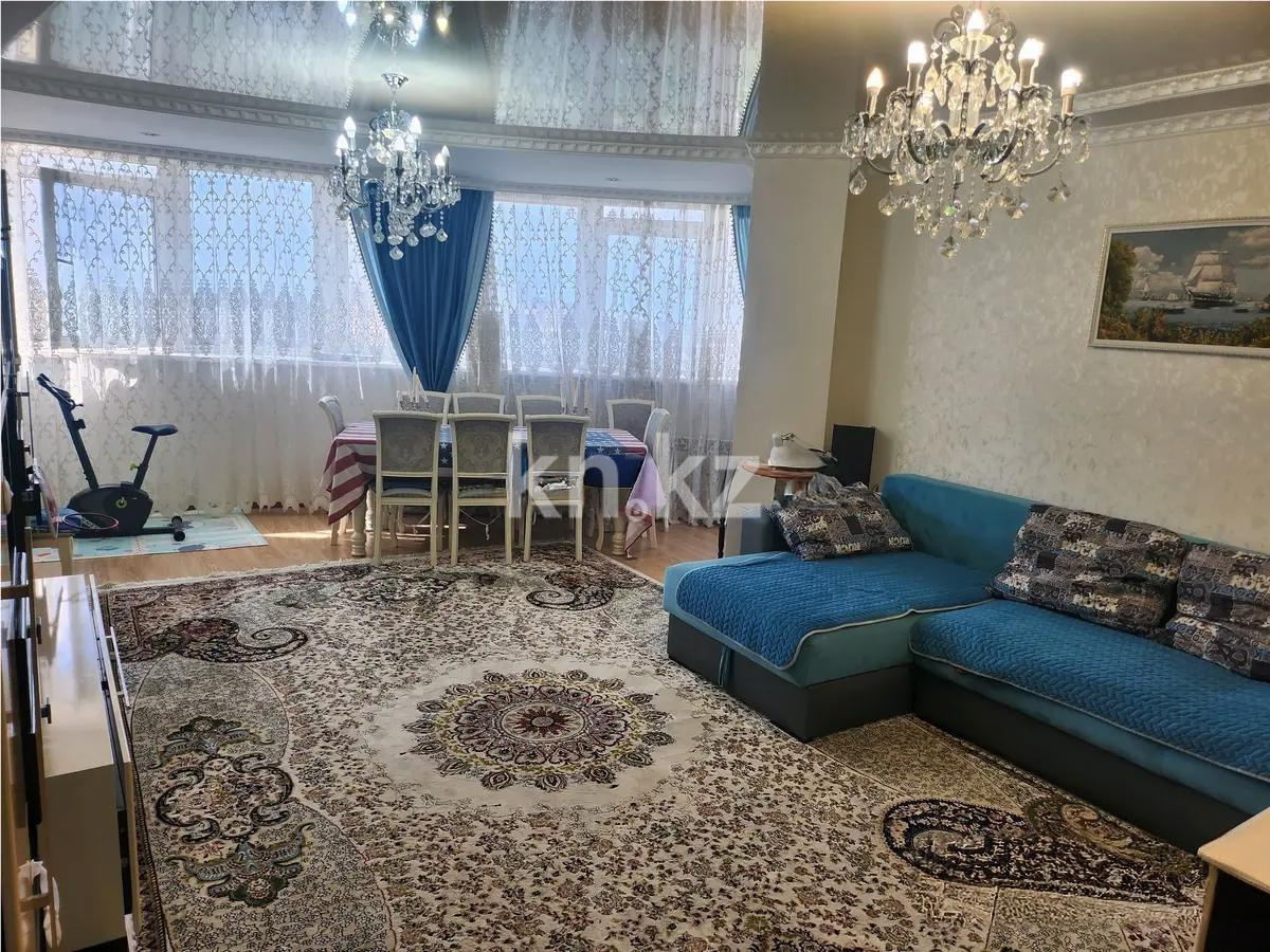 Продажа 4-комнатной квартиры, 140 м², пр. Шахтеров - Продажа  четырехкомнатных квартир в Караганде фото 1 из 8
