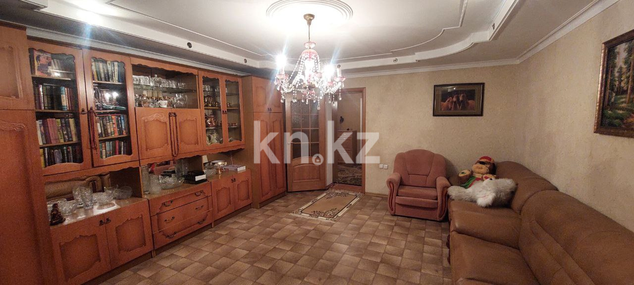 Продажа 9-комнатного дома, 517.9 м², Досжанова, дом  9 - Продажа квартир в Костанае фото 37 из 40