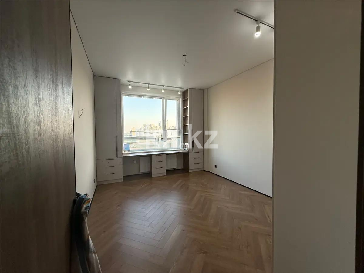 Продажа 3-комнатной квартиры, 98 м², ул. Байтурсынова в Астане - фото 2