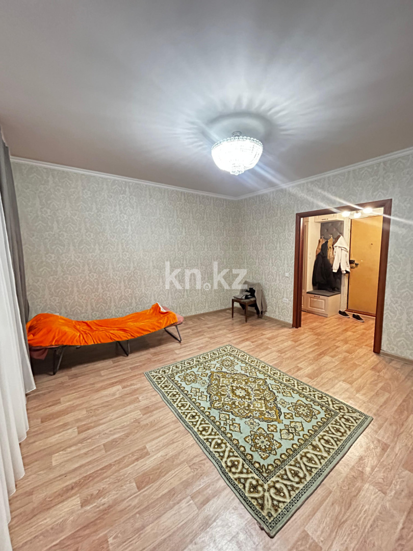 Продажа 2-комнатной квартиры, 57 м², мкр-н Гульдер-1, дом  2 в Караганде - фото 2