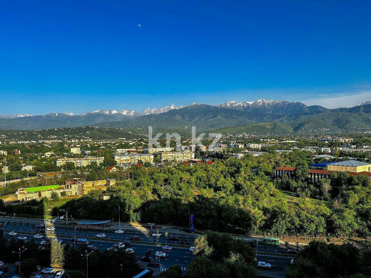 Аренда 3-комнатной квартиры посуточно, 79 м² - Аренда трехкомнатных квартир посуточно в Алматы фото 13 из 14