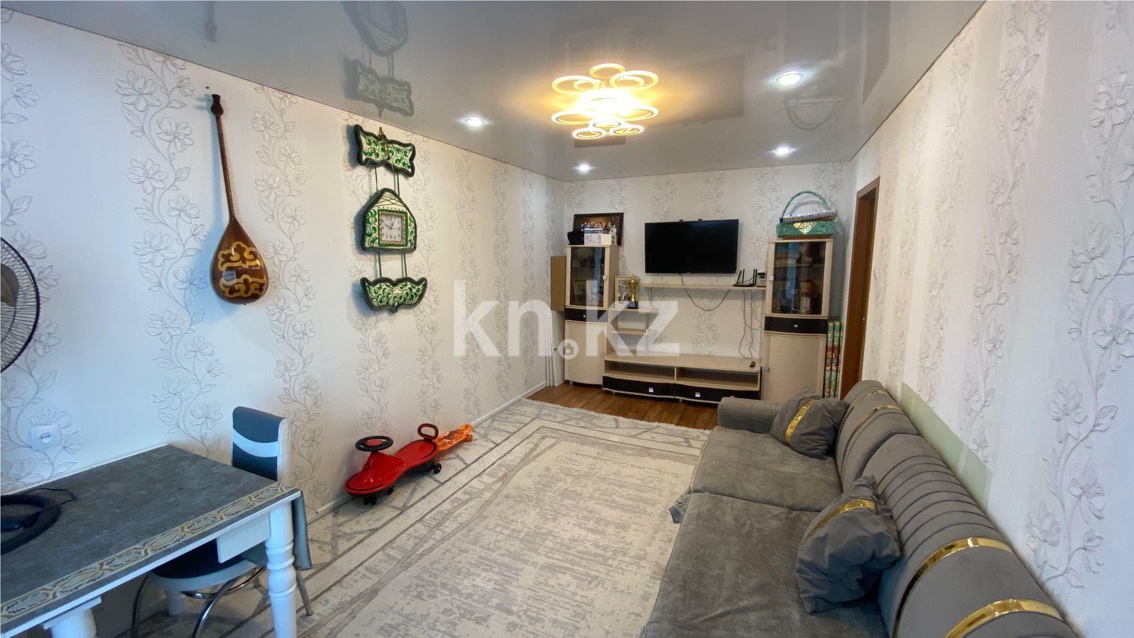 Продажа 2-комнатной квартиры, 50 м², пр. Республики - Продажа жилой и коммерческой недвижимости в Темиртау фото 1 из 11