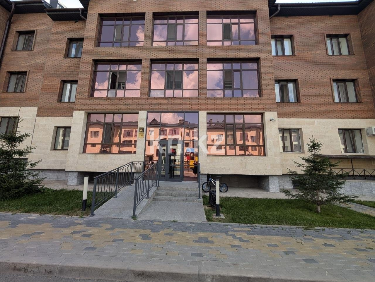 Продажа 3-комнатной квартиры, 83 м² в Караганде - фото 17