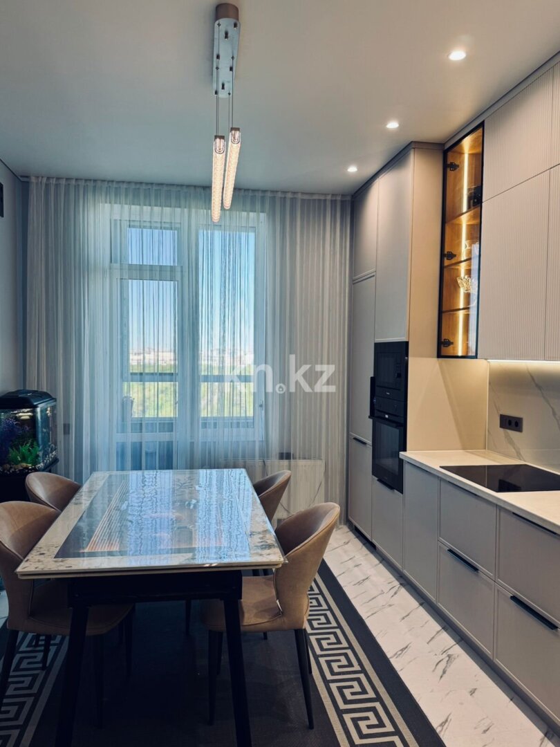 Продажа 4-комнатной квартиры, 126.5 м² в Астане - фото 9