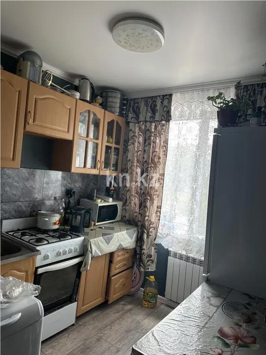 Продажа 1-комнатной квартиры, 35 м², ул. Казахстанская, дом  128/1 - Продажа квартир в Шахтинске фото 2 из 3