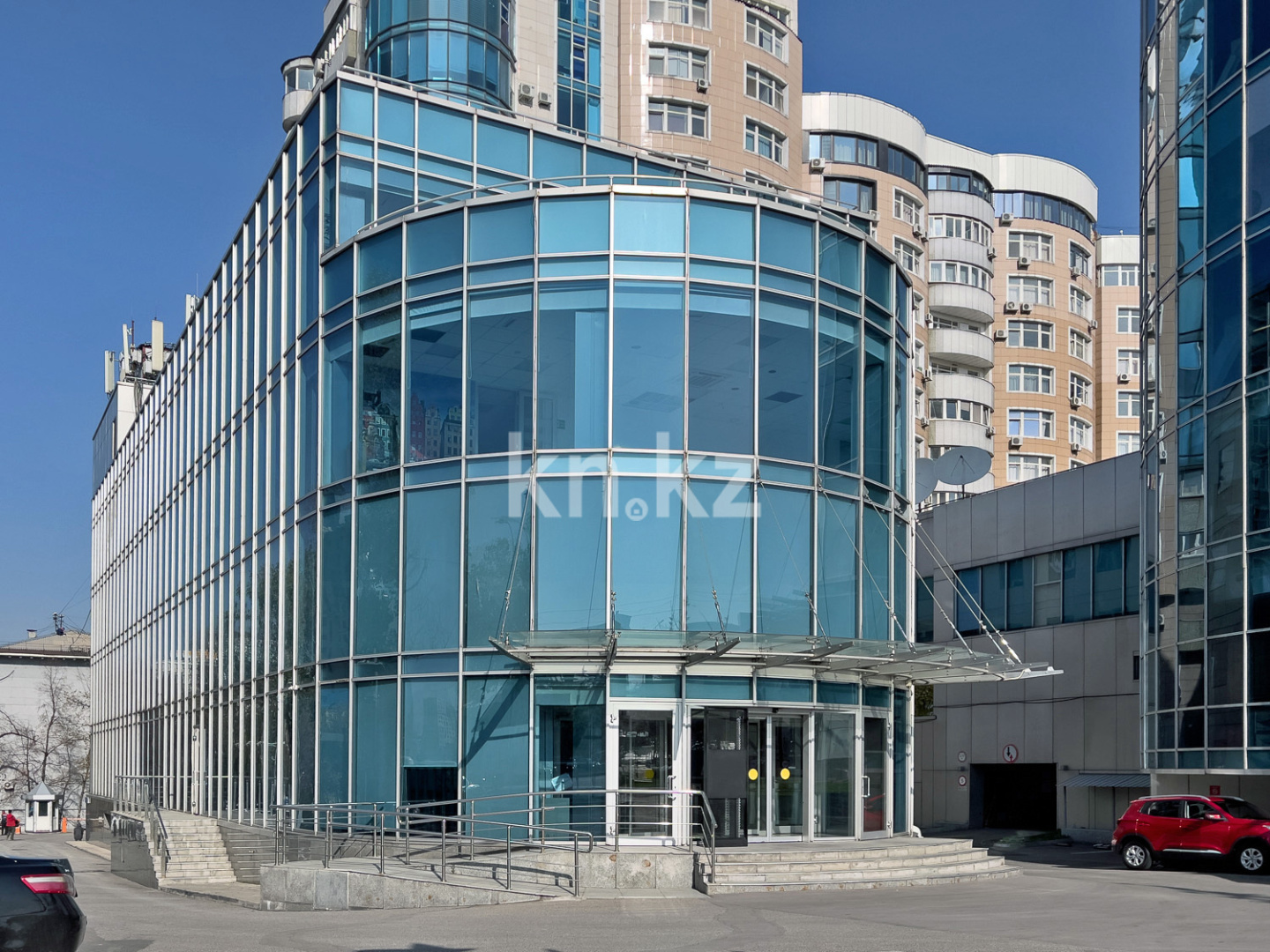 Аренда помещения - Аренда офисных и торговых помещений в Алматы - страница 2 фото 9 из 11