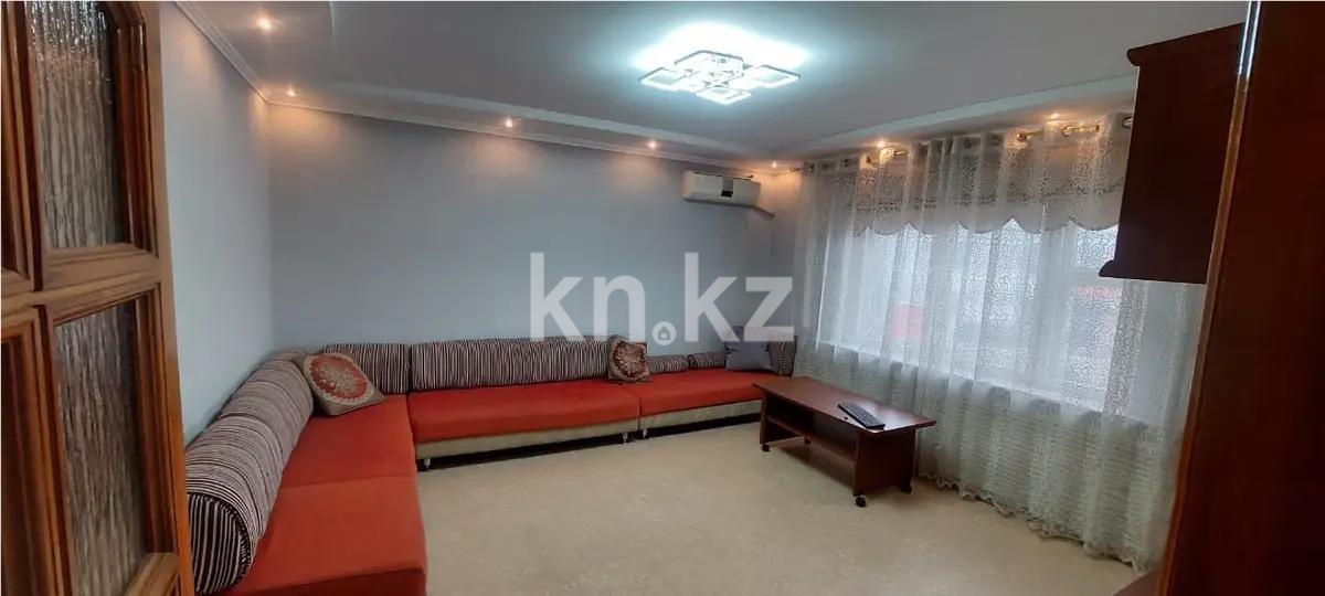 Продажа 3-комнатной квартиры, 64 м², мкр-н Голубые Пруды, дом  17 - Продажа  трехкомнатных квартир в Караганде фото 1 из 6