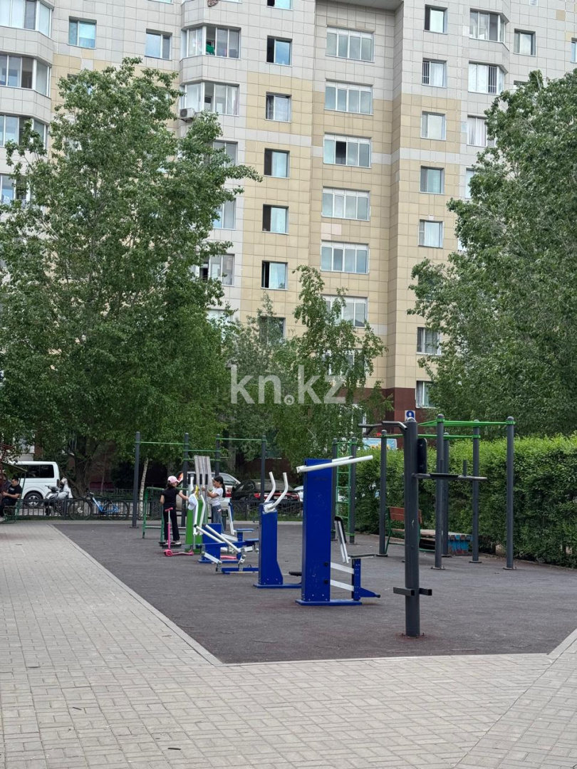 Продажа 4-комнатной квартиры, 97 м², ул. Керей, Жанибек хандар, дом  9 - пр. Кабанбай батыра - Продажа  четырехкомнатных квартир в Астане фото 36 из 40