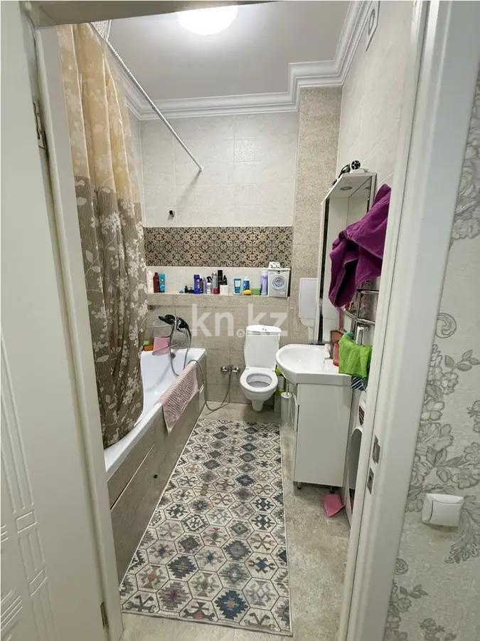 Продажа 3-комнатной квартиры, 70 м², ул. Байтурсынова, дом  12 в Астане - фото 5