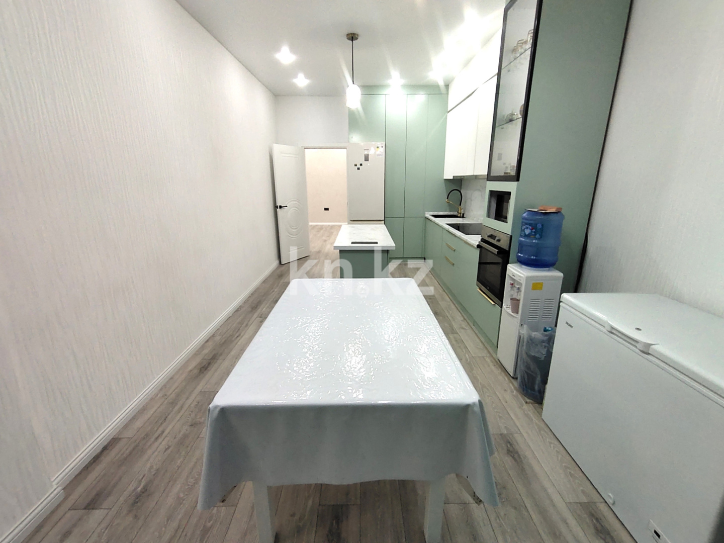 Продажа 4-комнатной квартиры, 145 м², ул. Таттимбета - Продажа  четырехкомнатных квартир в Караганде фото 12 из 25