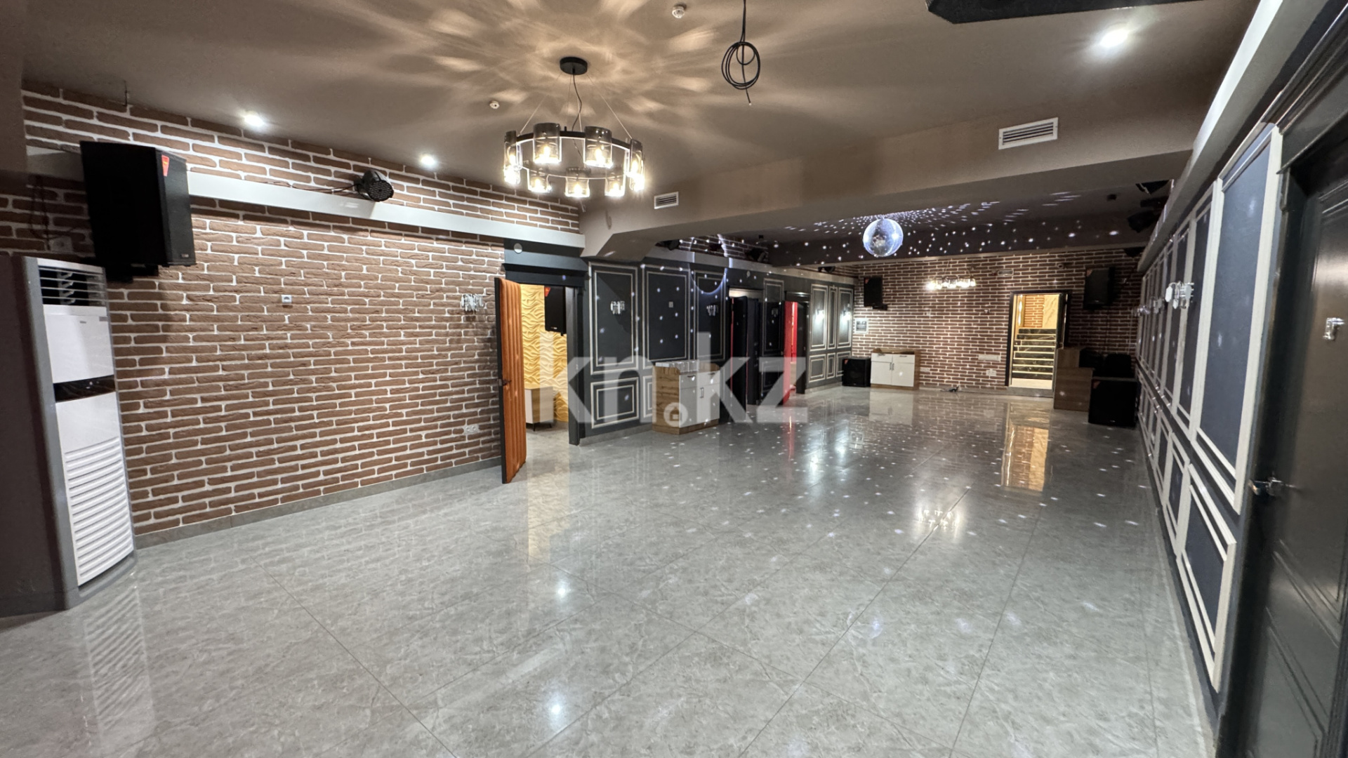 Продажа , 1000 м², пр. Кунаева, дом  363 - Продажа офисных и торговых помещений в Шымкенте фото 13 из 22