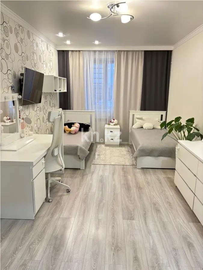 Продажа 2-комнатной квартиры, 62.5 м² - Продажа домов, коттеджей в Карагандинской области фото 2 из 7