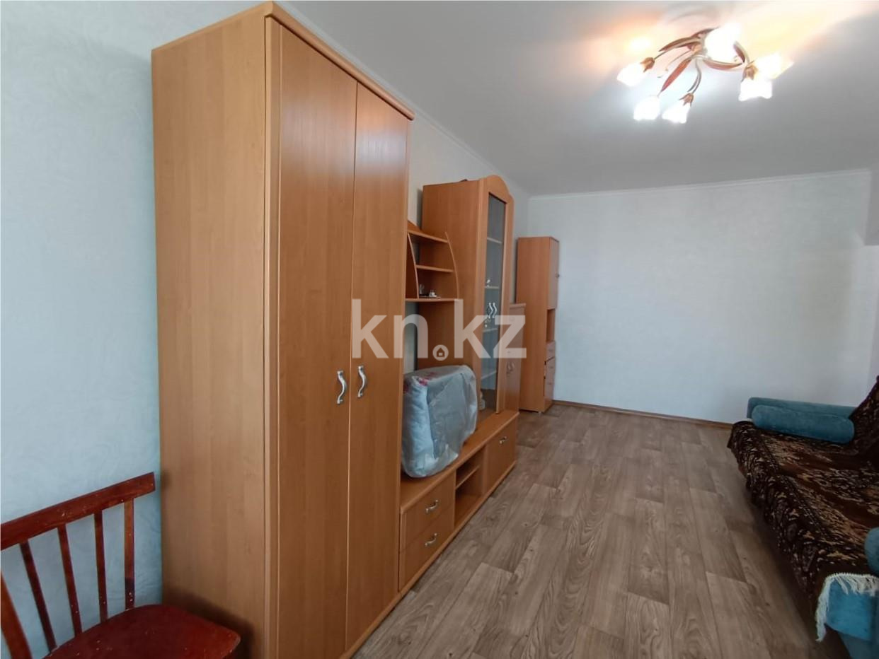 Продажа 2-комнатной квартиры, 43 м², мкр-н 22 в Караганде - фото 5