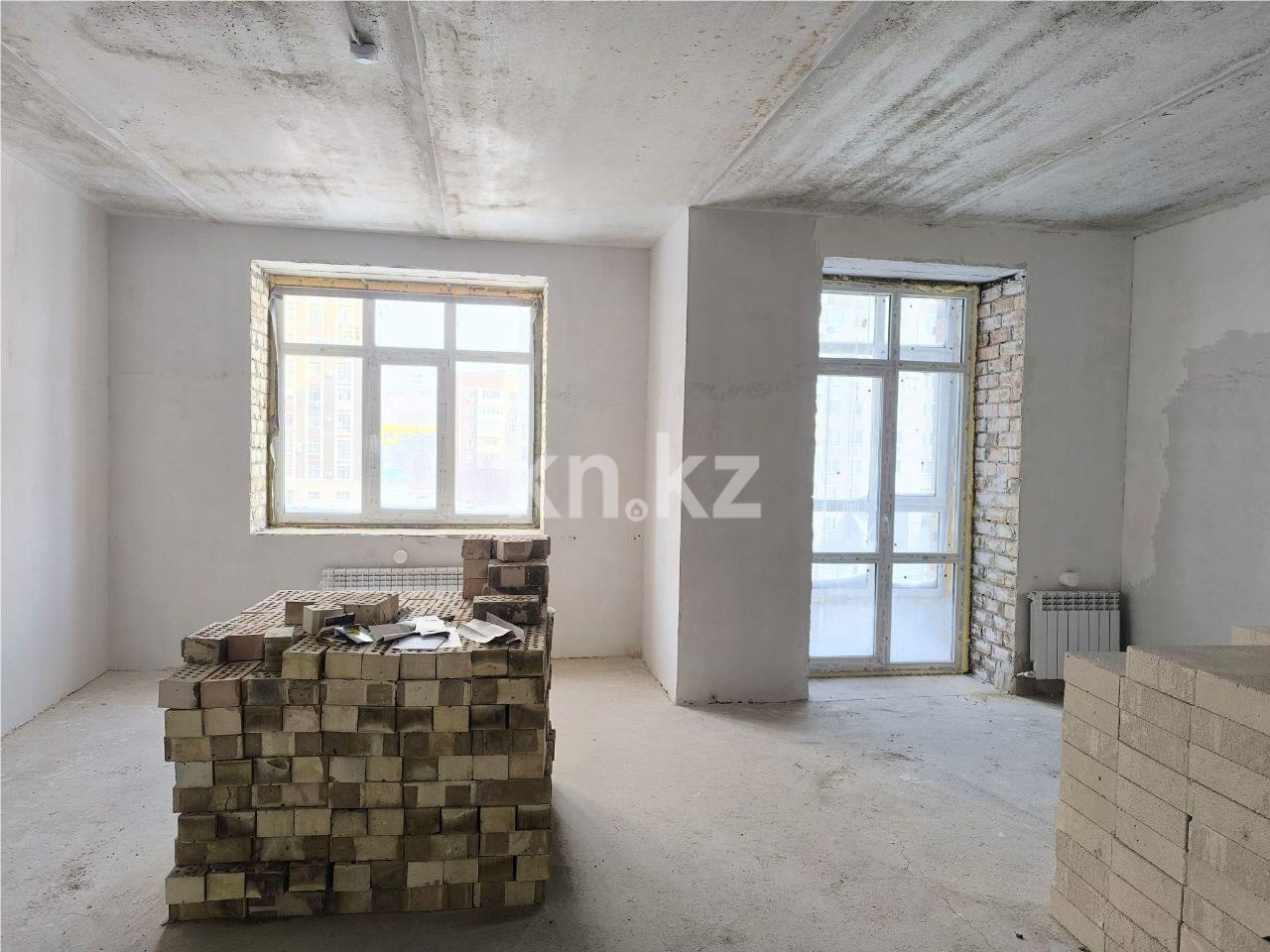 Продажа 1-комнатной квартиры, 43 м² - Продажа однокомнатных квартир в Караганде - страница 2 фото 1 из 5