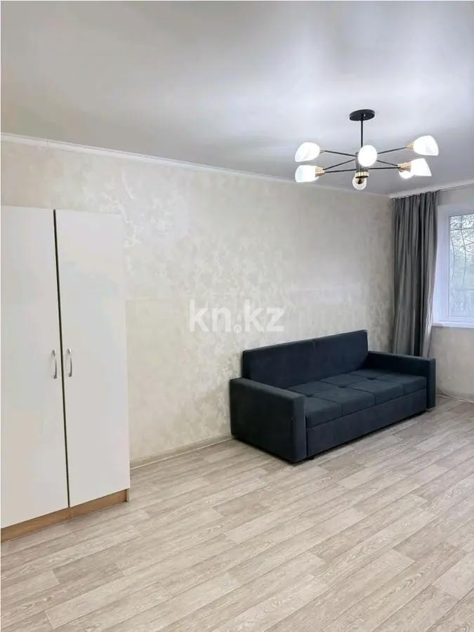 Продажа 1-комнатной квартиры, 33 м², ул. 40-летия Победы, дом  79 - Продажа и аренда недвижимости в Шахтинске фото 1 из 3