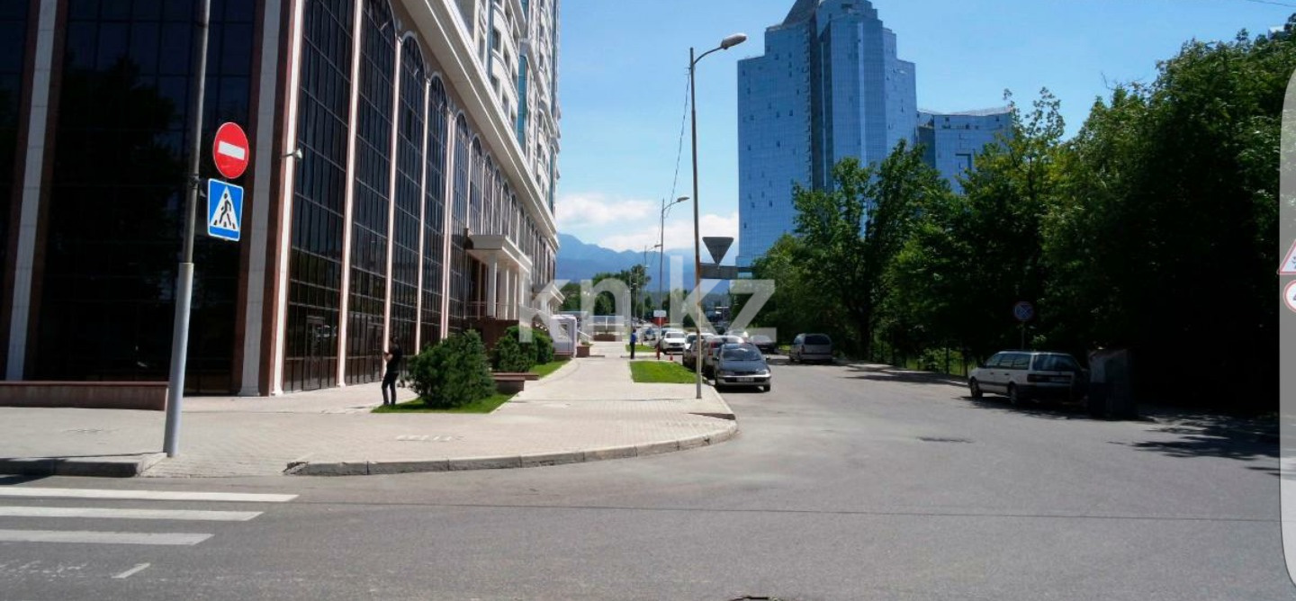 Аренда , проспект Назарбаева, дом  223 - Аренда офисных и торговых помещений в Алматы с фото фото 1 из 13
