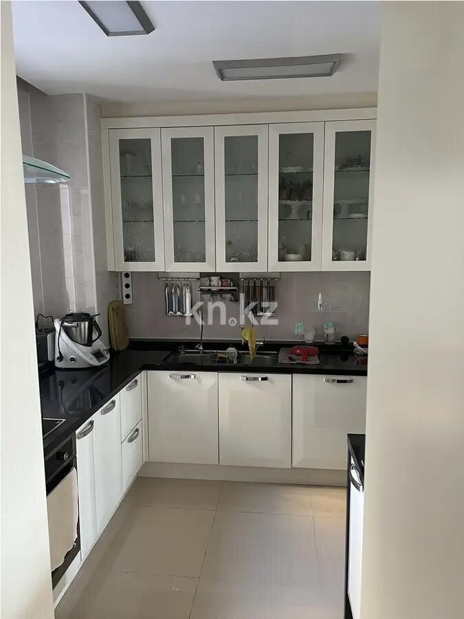 Продажа 4-комнатной квартиры, 142 м² в Астане - фото 3