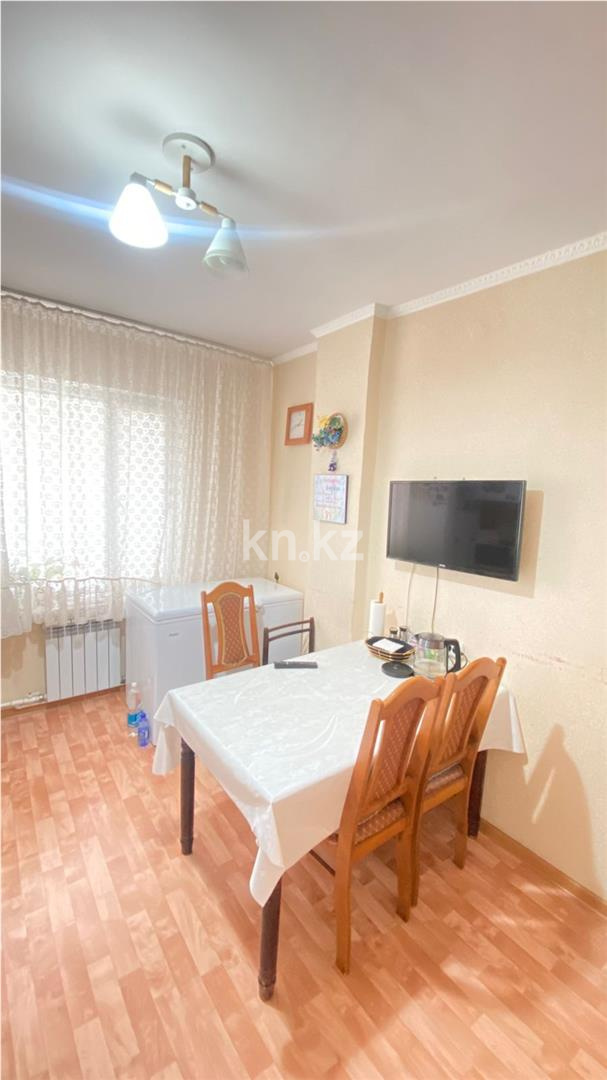 Продажа 2-комнатной квартиры, 65 м², пр. Шахтеров - Продажа  двухкомнатных квартир в Караганде фото 9 из 16