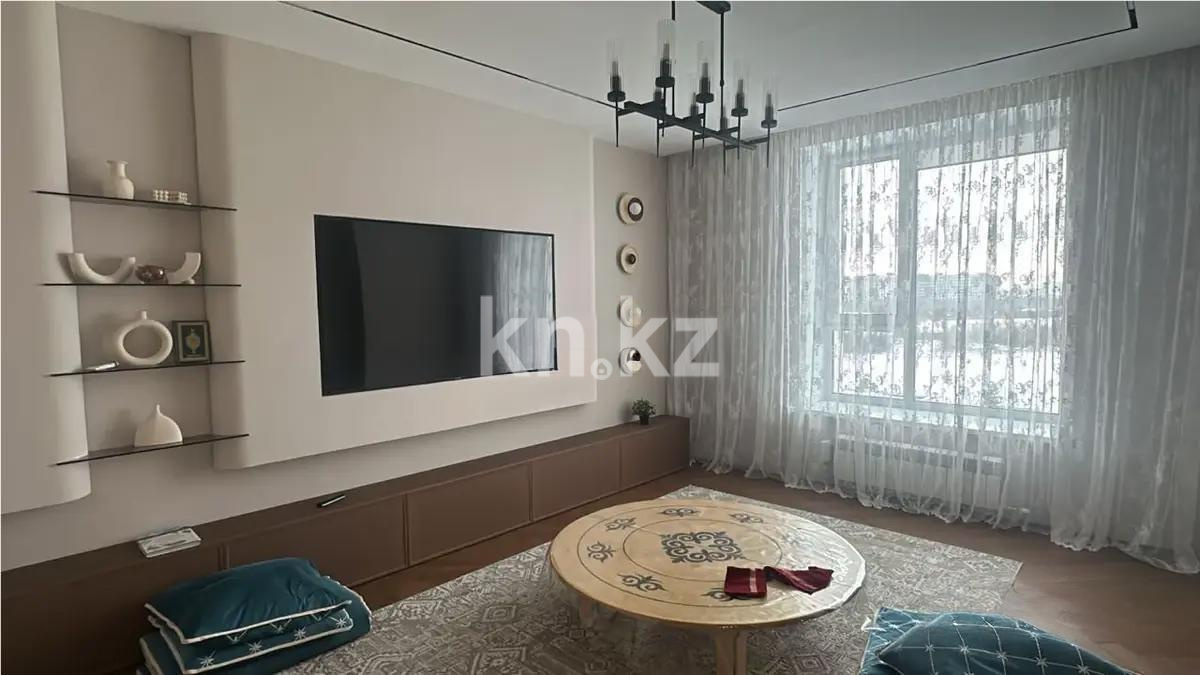 Продажа 4-комнатной квартиры, 114 м² в Астане