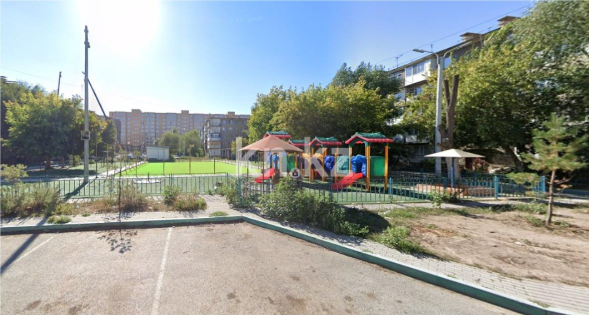 Продажа 4-комнатной квартиры, 76 м², ул. Дюсембекова - Продажа квартир в Караганде фото 7 из 20