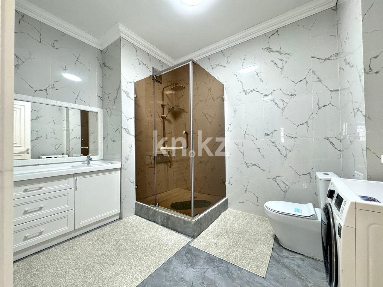 Продажа 3-комнатной квартиры, 98 м², ул. Байтурсынова в Астане - фото 16