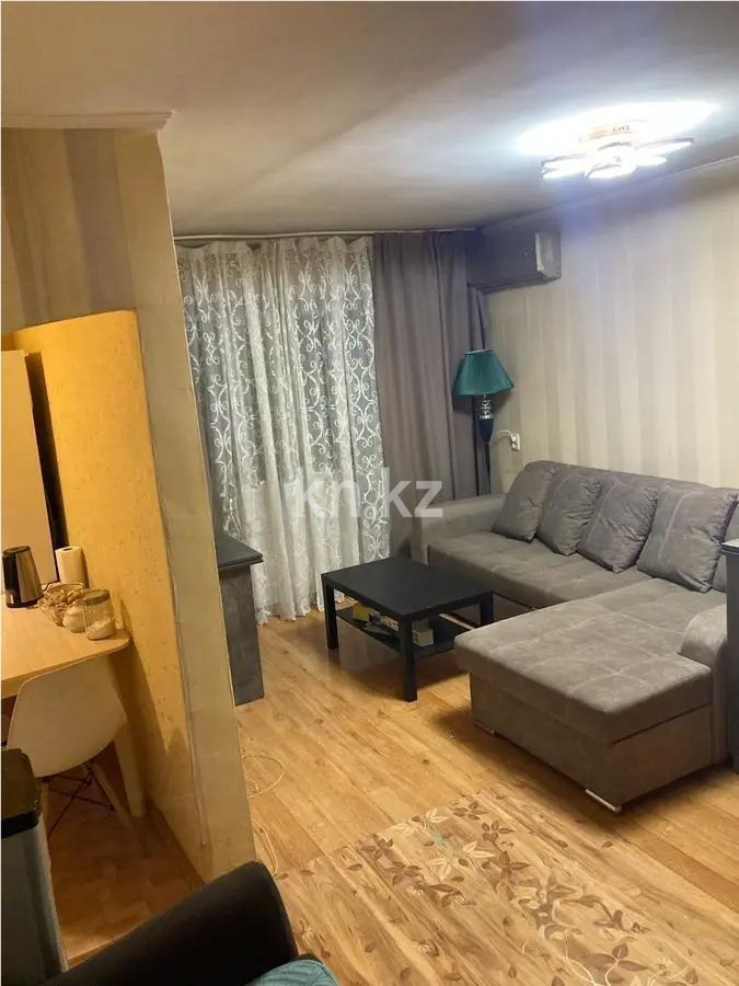 Продажа 2-комнатной квартиры, 44 м², ул. Ермекова, дом  18 - Продажа квартир в Караганде без посредников с фото фото 1 из 3