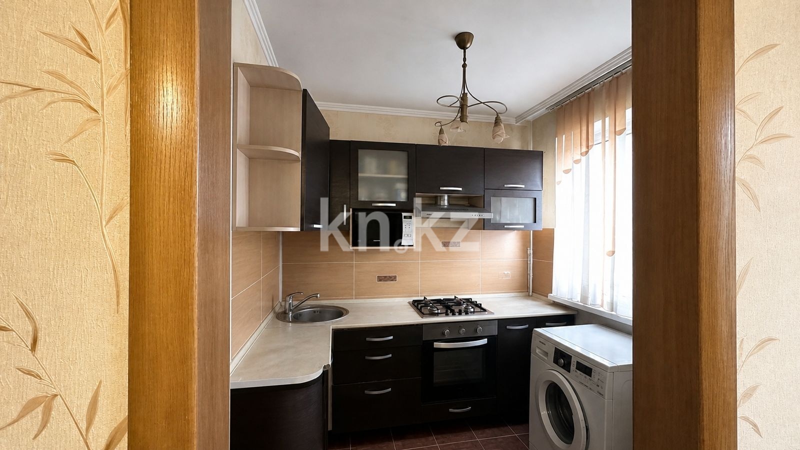 Продажа 4-комнатной квартиры, 64 м² в Караганде