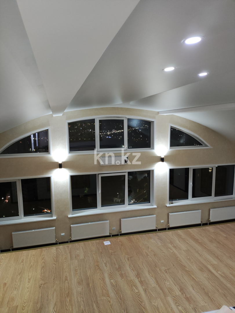 Продажа 5-комнатной квартиры, 165.5 м², ул. Иманова, дом  17 - ул. Валиханова - Продажа квартир в Астане фото 8 из 19