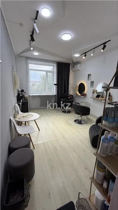 Продажа 1-комнатной квартиры, 20 м², ул. Абая, дом  2 - Продажа  однокомнатных квартир в Караганде фото 1 из 2