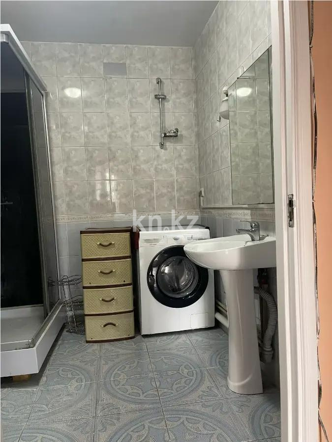 Продажа 3-комнатной квартиры, 67.7 м², ул. Кабанбай батыра, дом  316 в Алматы - фото 6