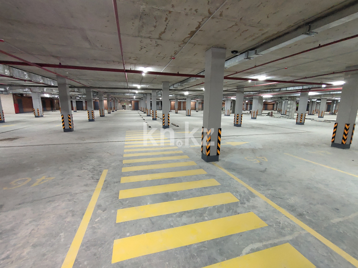 Продажа 2-комнатной квартиры, 42 м², ул. Ашимова, дом  21 в Караганде - фото 18