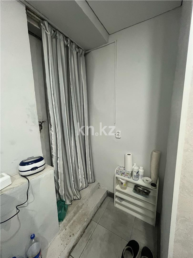 Продажа , 60 м², мкр-н Восток-2 - Продажа офисных и торговых помещений в Караганде фото 5 из 8