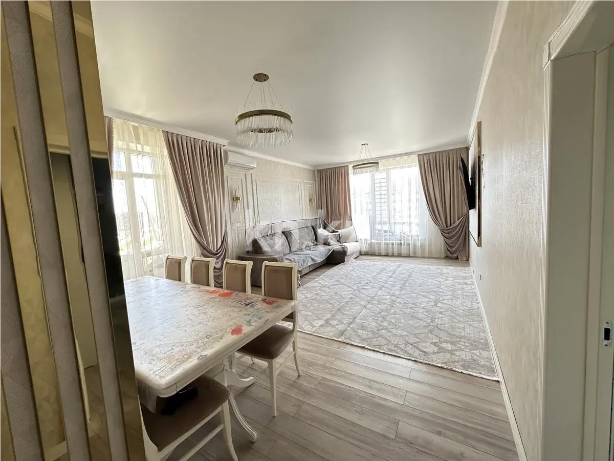 Продажа 4-комнатной квартиры, 116 м² в Астане