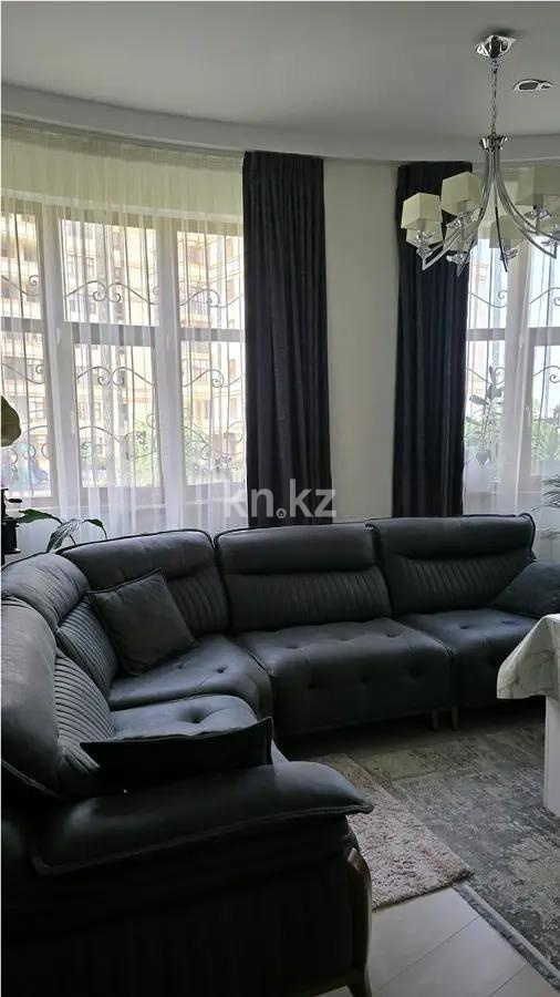 Продажа 4-комнатной квартиры, 156 м², мкр-н Мирас, дом  31/1 в Алматы