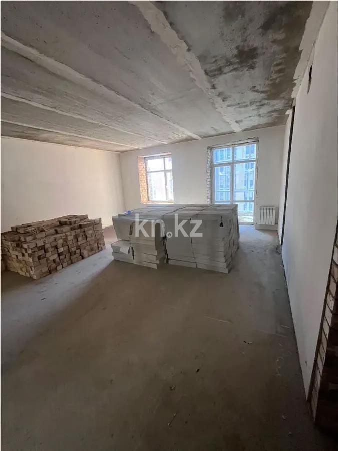 Продажа 3-комнатной квартиры, 91 м² - Продажа квартир от собственников в Караганде - страница 3 фото 1 из 4