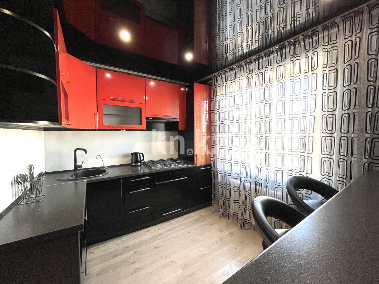 Аренда 2-комнатной квартиры посуточно, 1 м², ул. Кошукова, дом  14а - Аренда квартир посуточно в Петропавловске фото 10 из 12