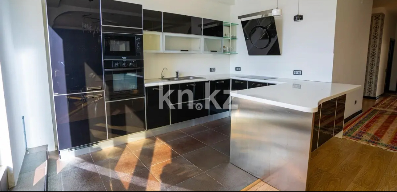 Продажа 4-комнатной квартиры, 150 м² в Алматы - фото 3