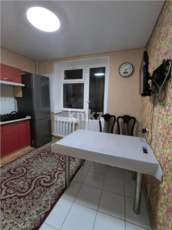 Продажа 2-комнатной квартиры, 48.8 м², ул. Тынышбаева, дом  3 в Алматы - фото 3