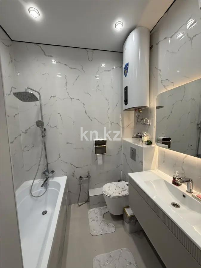 Продажа 3-комнатной квартиры, 94 м², ул. 3-я, дом  10а в Караганде - фото 6