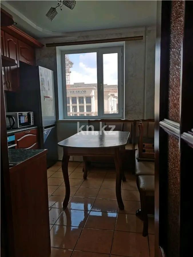 Продажа 3-комнатной квартиры, 70 м², ул. Таттимбета, дом  18 в Караганде - фото 3