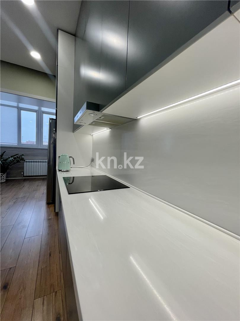 Продажа 3-комнатной квартиры, 82 м², мкр-н Гульдер-1, дом  1/4 - Продажа  трехкомнатных квартир в Караганде фото 4 из 32