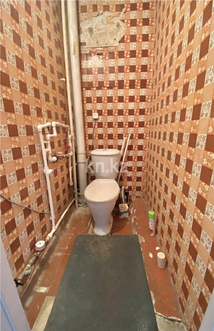 Продажа 3-комнатной квартиры, 68 м², мкр-н Восток-1, дом  16 - Продажа  трехкомнатных квартир в Караганде фото 3 из 16