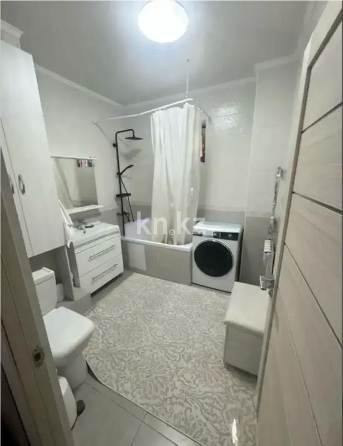 Продажа 3-комнатной квартиры, 65.8 м², ул. Каримова, дом  54 в Алматы - фото 5