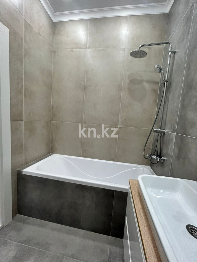 Продажа 3-комнатной квартиры, 99 м², E-321 в Астане - фото 20