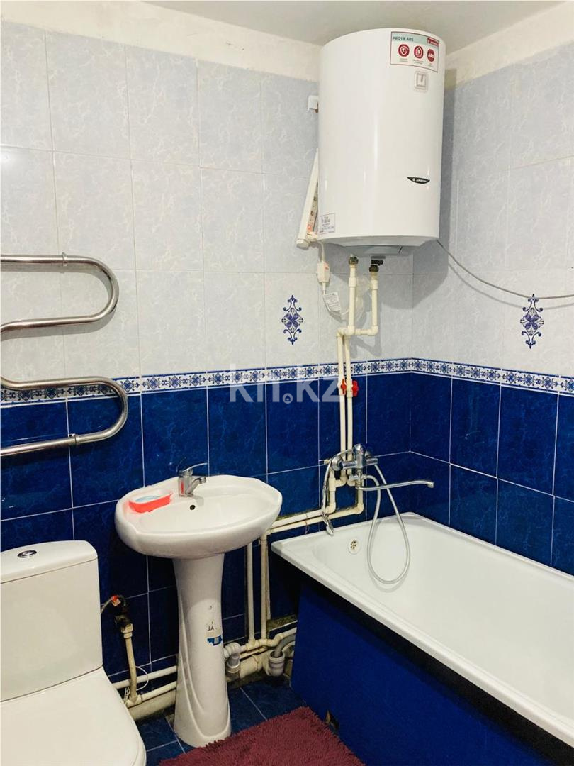 Продажа 2-комнатной квартиры, 44 м², мкр-н 15, дом  2 - Продажа  двухкомнатных квартир в Караганде фото 7 из 8