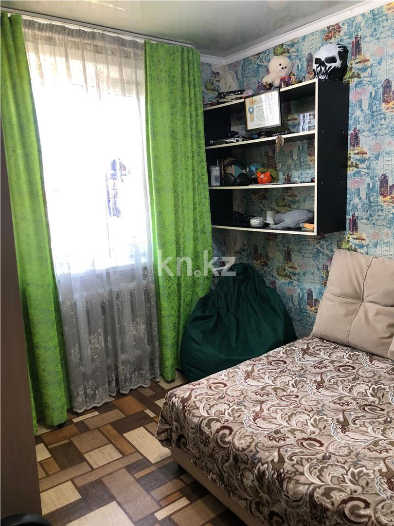 Продажа 4-комнатной квартиры, 61 м², мкр-н 11а в Караганде - фото 4